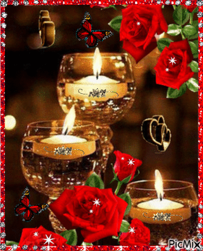 Candles and roses. - Besplatni animirani GIF