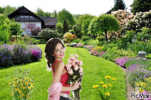 jeune femme dans le jardin - gratis png