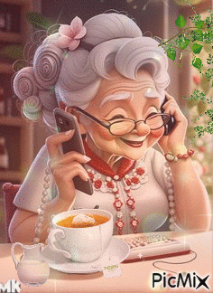 La abuela y la tecnología - GIF animado grátis