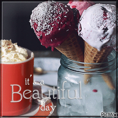 Ice Cream for a Perfect Day... - GIF animé gratuit
