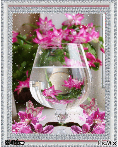 Flowers in a glass. - 免费动画 GIF