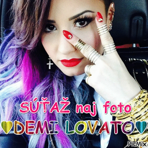 ♥♥♥♥♥♥♥♥♥Demi Lovato - Gratis geanimeerde GIF