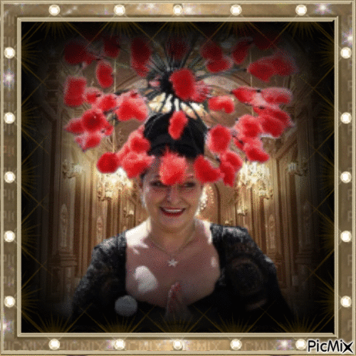 Lady with hat - Free animated GIF