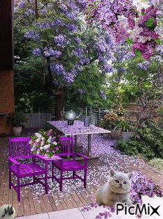 Jardín de lilas - GIF animasi gratis
