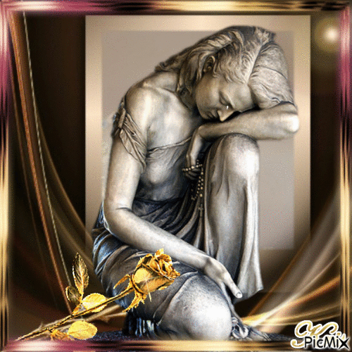 Antique statue crying ( - GIF animé gratuit