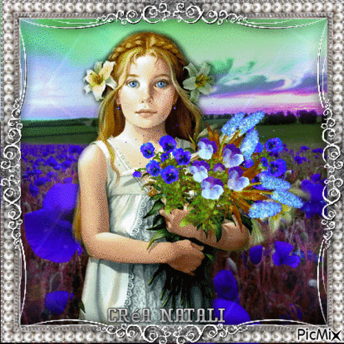 Petite fille avec fleurs bleues - GIF animé gratuit