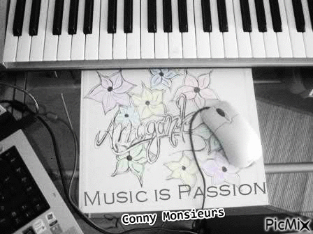 Music Conny Monsieurs - Бесплатный анимированный гифка