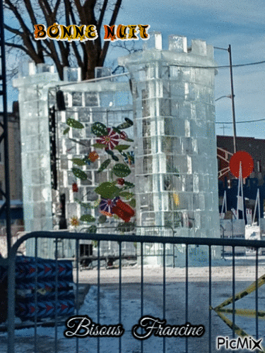 Jolie monument de glace - Zdarma animovaný GIF