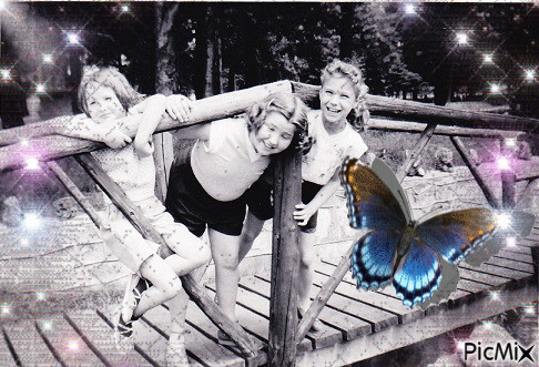 Marie, Theresa and Lori - Δωρεάν κινούμενο GIF