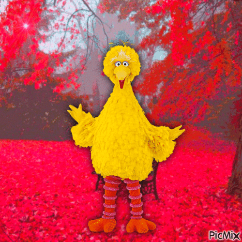 Big Bird in Autumn park - Бесплатни анимирани ГИФ