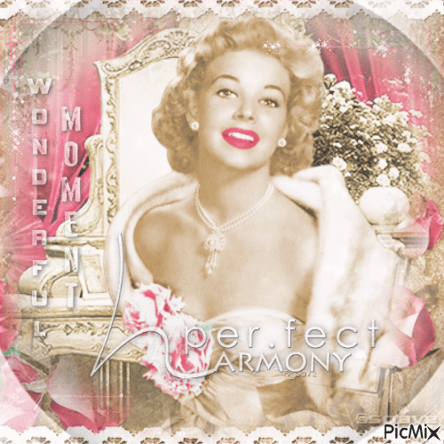 Vintage woman pink beige - GIF animé gratuit