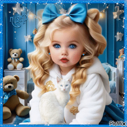 Portrait of a little girl with blue eyes - GIF animado grátis