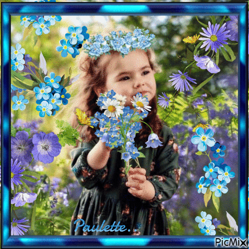 petite fille avec couronne et bouquet de fleurs - Ingyenes animált GIF