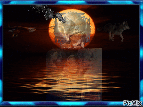 Wolf Moon - Безплатен анимиран GIF