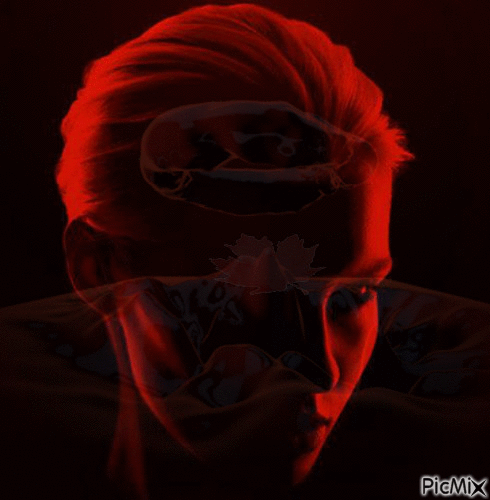 black in red - Ücretsiz animasyonlu GIF