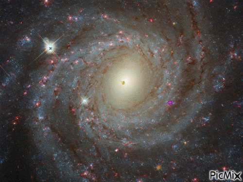 Spiral Galaxy NGC 3344 - Free animated GIF