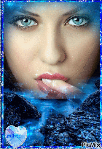Portrait de femme toute en bleu - Gratis animeret GIF