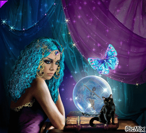 what do you see in my crystal ball <3 - GIF animasi gratis