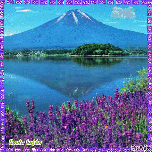 Mount Fuji in spring - 無料のアニメーション GIF