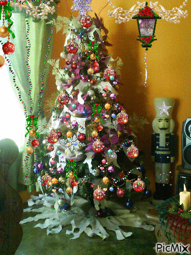 Mi árbol de Navidad - Ilmainen animoitu GIF