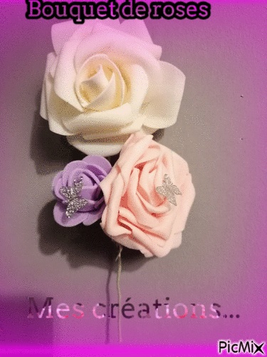 Bouquet de roses - GIF animé gratuit
