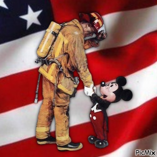 Mickey Mouse thanking a firefighter - gratis png