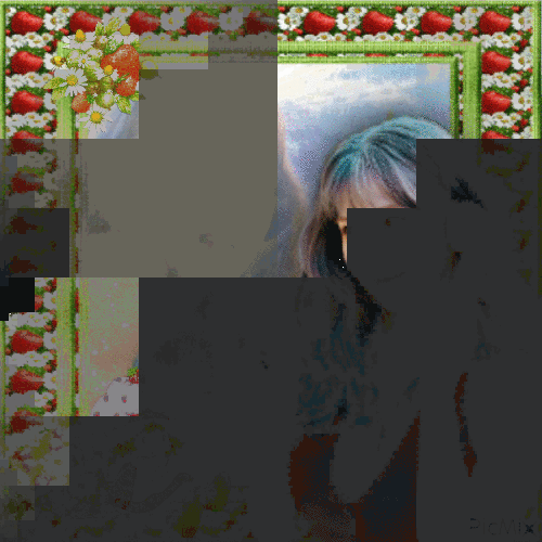 Momo Strawberry - Free animated GIF