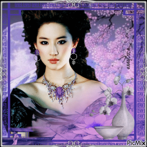 Portrait asiatique en violet - Gratis geanimeerde GIF