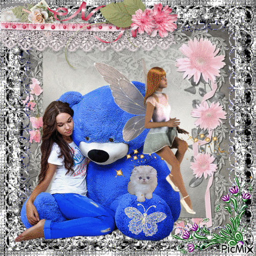 Une peluche ours bleu tout tendre - Free animated GIF