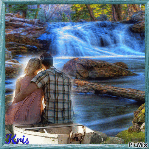 Couple d'amoureux près d'une cascade - GIF เคลื่อนไหวฟรี