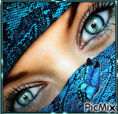 Woman With Blue Eyes! - Free animated GIF