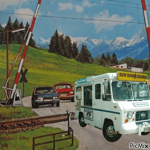Ice cream truck moving across railroad crossing - png gratuito