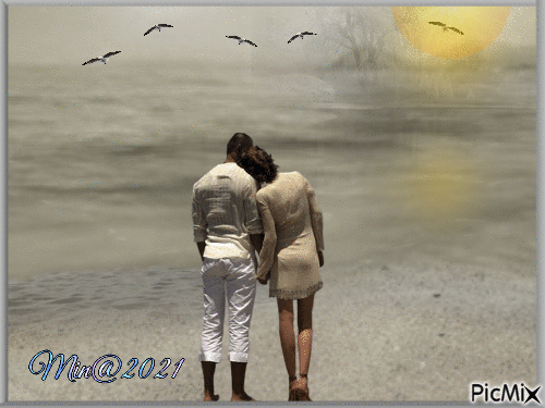 Min@    couple vid stranden - Ilmainen animoitu GIF