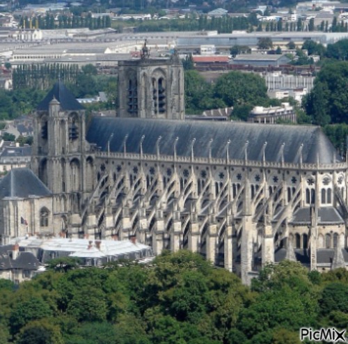 Panorama de la ville de Bourges - фрее пнг