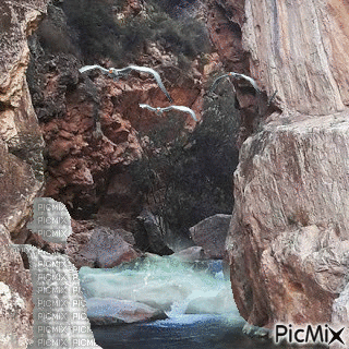 Entre las grutas - Δωρεάν κινούμενο GIF