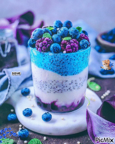 helado azul - GIF animado grátis
