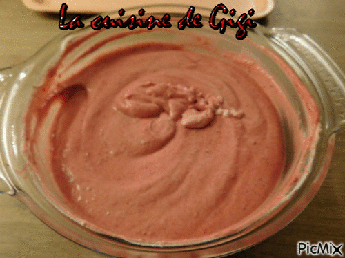 BAVAROIS CHOCOLAT BLANC FRAMBOISE - Gratis geanimeerde GIF