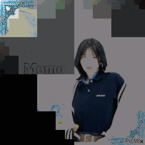 Hirai Momo - GIF animate gratis