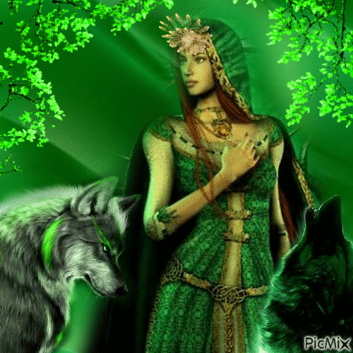 Queen  With Wolves - Free animated GIF