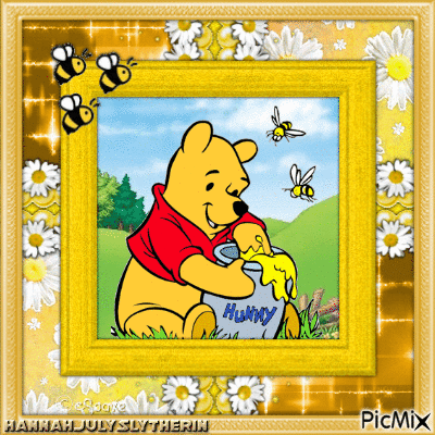 {♥}Pooh eating Hunny{♥} - Free animated GIF