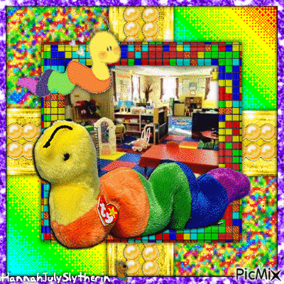 {♥}Inch at the Colorful Playgroup{♥} - Безплатен анимиран GIF