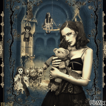 Gothic Girl With Toys - Free animated GIF