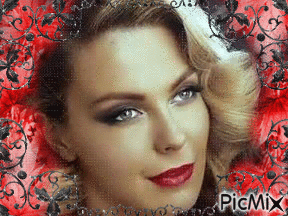 Woman with Red and Black - Bezmaksas animēts GIF