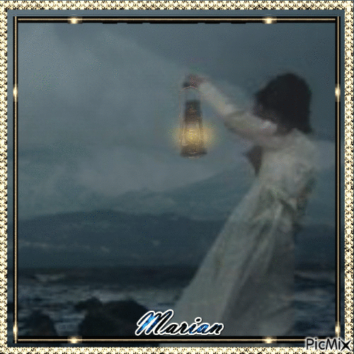 Woman with lantern - Free animated GIF