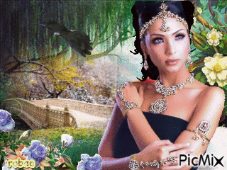 Femme aux bijoux - Gratis animerad GIF
