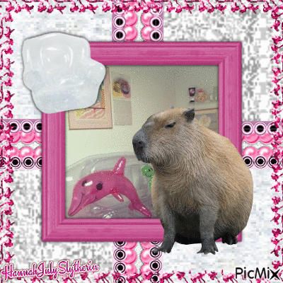 {Pumbaafoot Capybara in 90s Living Room} - Nemokamas animacinis gif