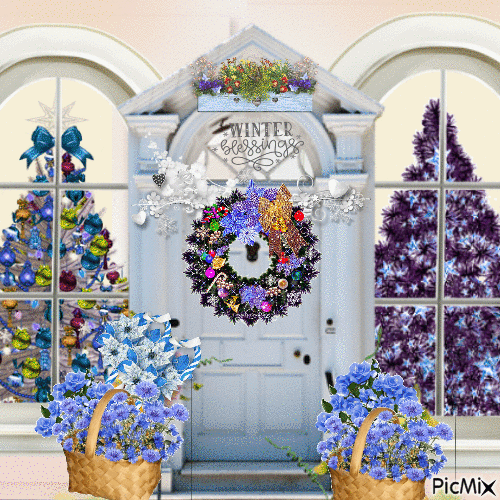 Christmas wreath on a door - Free animated GIF