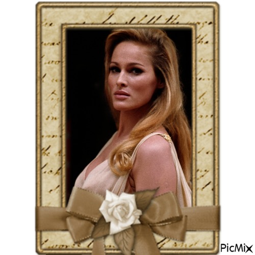 URSULA ANDRESS - 免费PNG