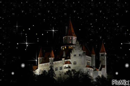 noční Bouzov - GIF animado grátis