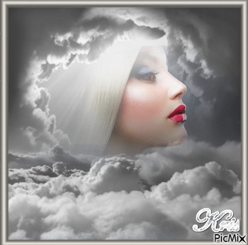 Head in the clouds - GIF animé gratuit